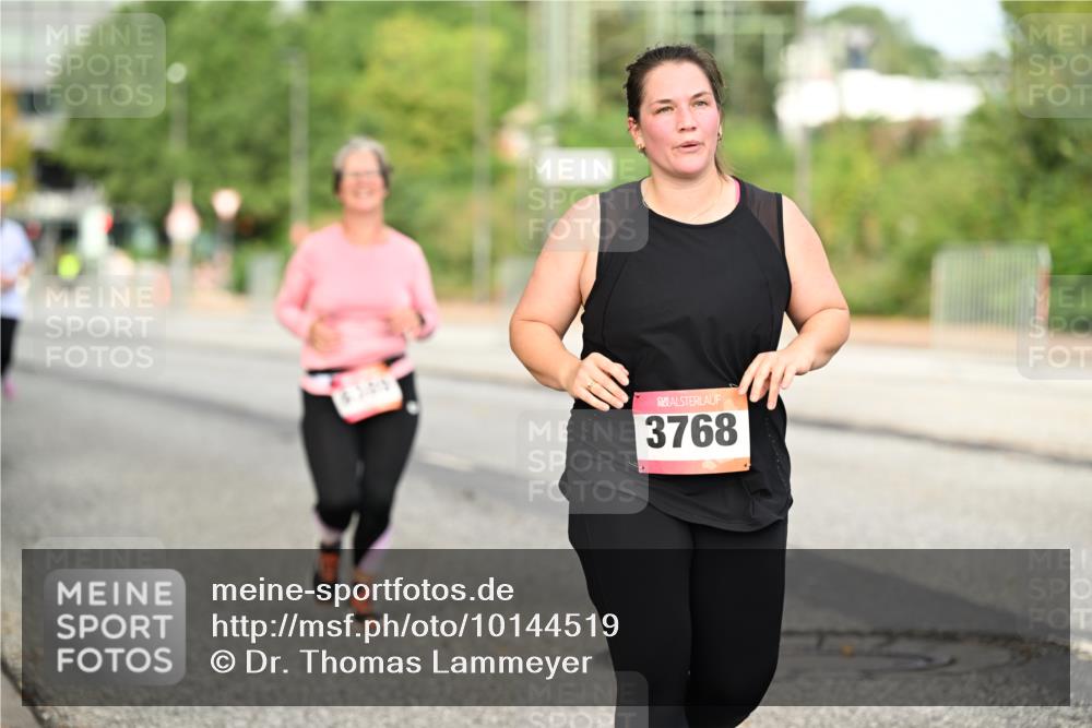 06.09.2026 - CURREX Alsterlauf Dr. Thomas Lammeyer http://msf.ph/oto/10144519 06.09.2026 10:16:27 Laufen 3768 meine-sportfotos.de