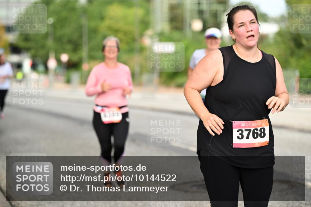 06.09.2026 - CURREX Alsterlauf Dr. Thomas Lammeyer http://msf.ph/oto/10144522 06.09.2026 10:16:27 Laufen 3768 meine-sportfotos.de