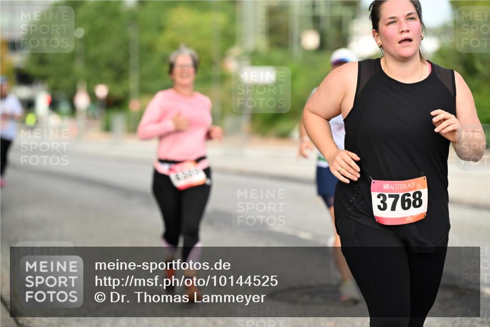 06.09.2026 - CURREX Alsterlauf Dr. Thomas Lammeyer http://msf.ph/oto/10144525 06.09.2026 10:16:27 Laufen 3768 meine-sportfotos.de