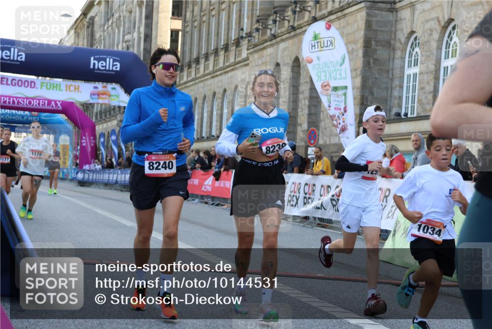 06.09.2026 - CURREX Alsterlauf Strokosch-Dieckow http://msf.ph/oto/10144531 06.09.2026 11:48:31 Ziel 1034, 1040, 1147, 1164, 1170, 1177, 1270, 1293, 8239, 8240 meine-sportfotos.de
