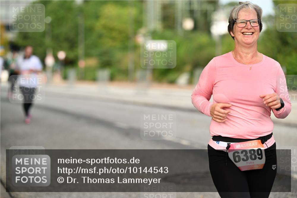 06.09.2026 - CURREX Alsterlauf Dr. Thomas Lammeyer http://msf.ph/oto/10144543 06.09.2026 10:16:29 Laufen 6389 meine-sportfotos.de