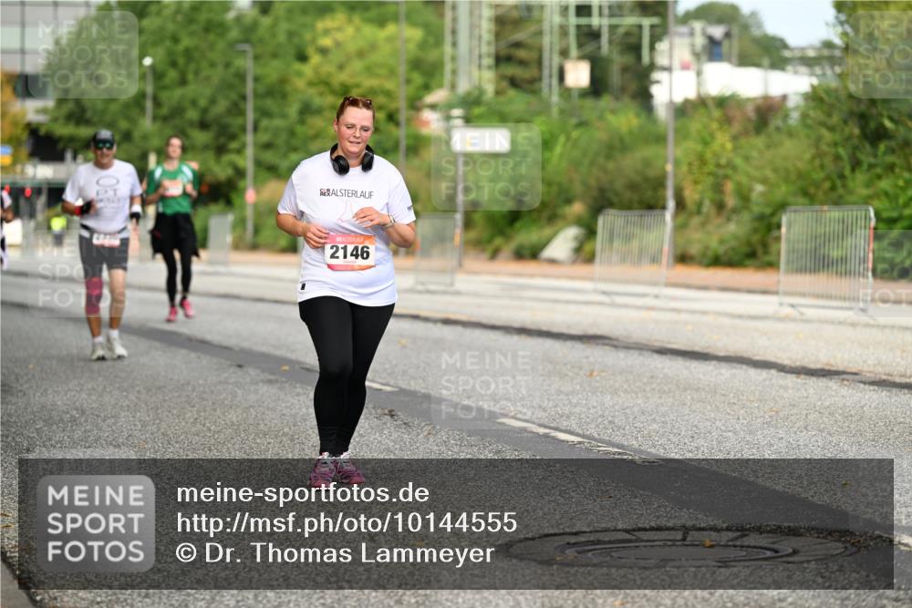 06.09.2026 - CURREX Alsterlauf Dr. Thomas Lammeyer http://msf.ph/oto/10144555 06.09.2026 10:16:33 Laufen 2146 meine-sportfotos.de