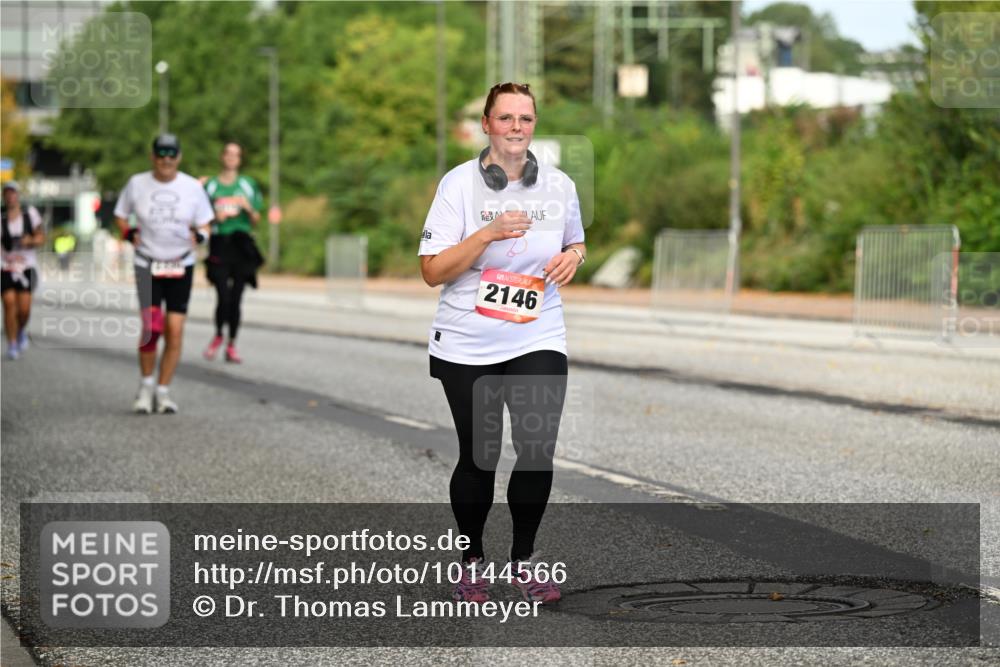 06.09.2026 - CURREX Alsterlauf Dr. Thomas Lammeyer http://msf.ph/oto/10144566 06.09.2026 10:16:35 Laufen 2146 meine-sportfotos.de