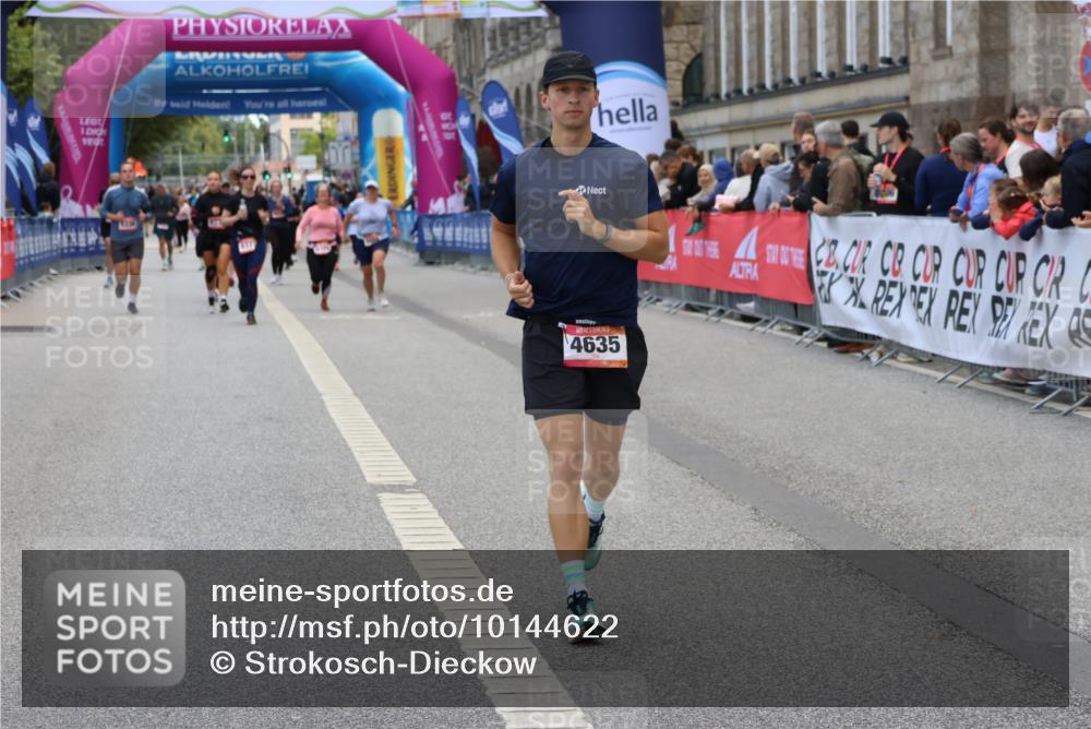06.09.2026 - CURREX Alsterlauf Strokosch-Dieckow http://msf.ph/oto/10144622 06.09.2026 10:20:35 Ziel 3026, 4609, 4635, 5305, 6413 meine-sportfotos.de