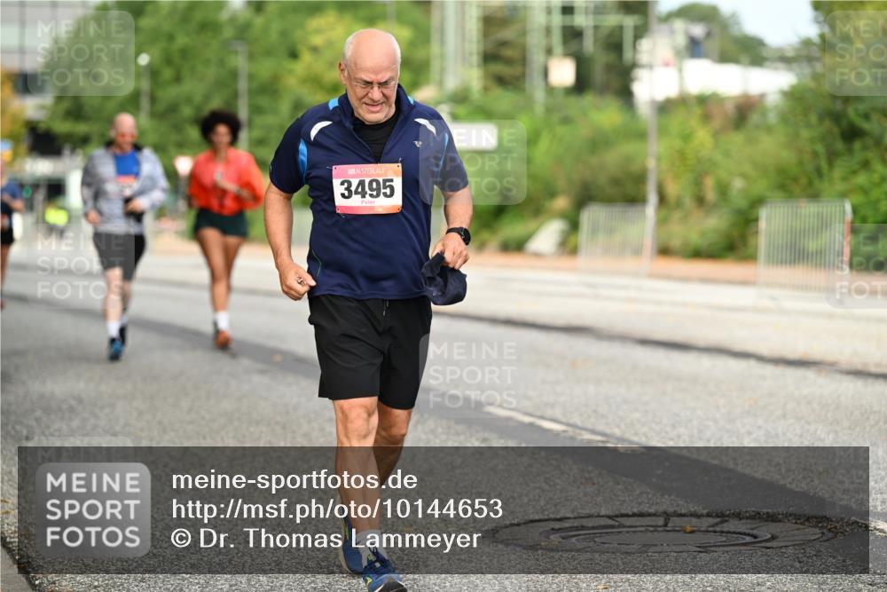 06.09.2026 - CURREX Alsterlauf Dr. Thomas Lammeyer http://msf.ph/oto/10144653 06.09.2026 10:16:50 Laufen 3495 meine-sportfotos.de