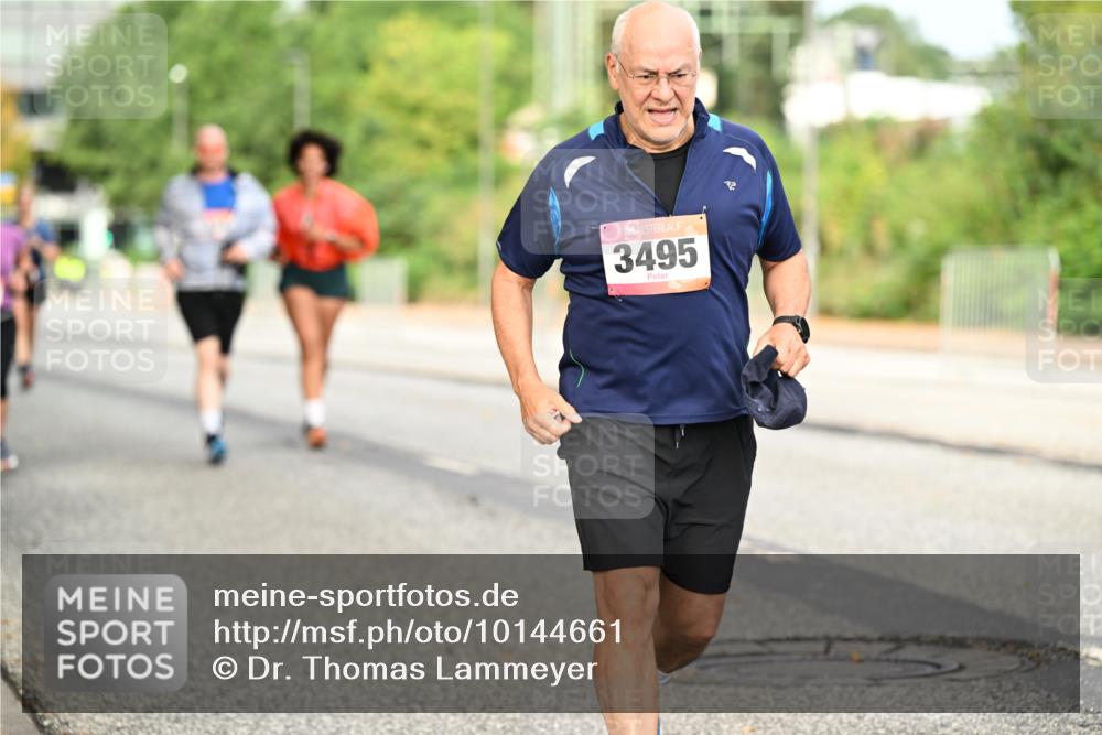 06.09.2026 - CURREX Alsterlauf Dr. Thomas Lammeyer http://msf.ph/oto/10144661 06.09.2026 10:16:51 Laufen 3495 meine-sportfotos.de