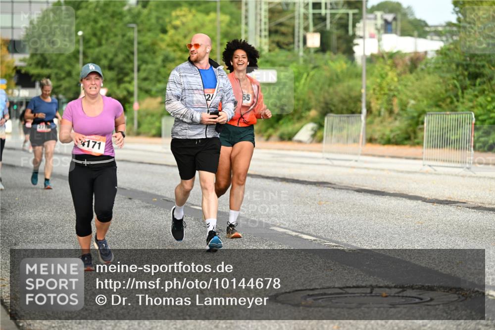 06.09.2026 - CURREX Alsterlauf Dr. Thomas Lammeyer http://msf.ph/oto/10144678 06.09.2026 10:16:53 Laufen 171, 12, 55 meine-sportfotos.de