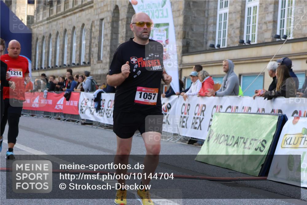 06.09.2026 - CURREX Alsterlauf Strokosch-Dieckow http://msf.ph/oto/10144704 06.09.2026 11:49:05 Ziel 1013, 1057, 1119, 1142, 1214, 1243, 1273, 8042, 8103 meine-sportfotos.de