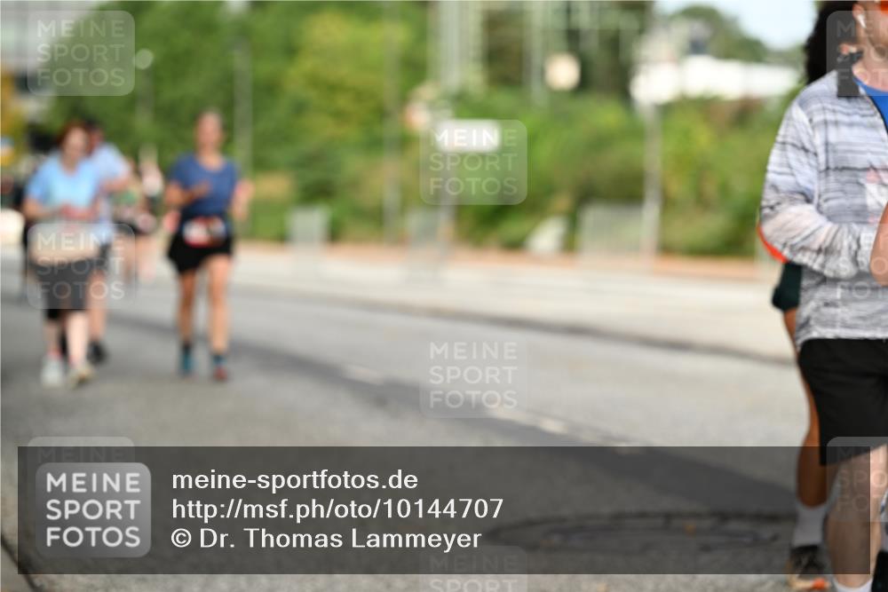 06.09.2026 - CURREX Alsterlauf Dr. Thomas Lammeyer http://msf.ph/oto/10144707 06.09.2026 10:16:56 Laufen  meine-sportfotos.de