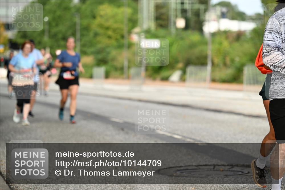 06.09.2026 - CURREX Alsterlauf Dr. Thomas Lammeyer http://msf.ph/oto/10144709 06.09.2026 10:16:56 Laufen  meine-sportfotos.de