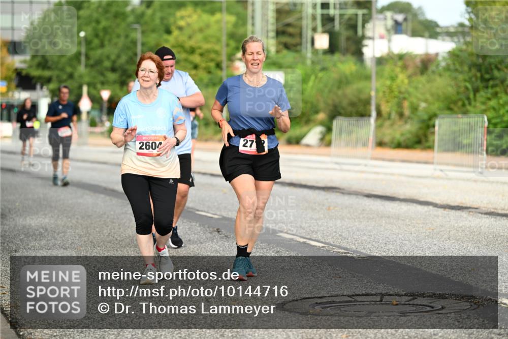 06.09.2026 - CURREX Alsterlauf Dr. Thomas Lammeyer http://msf.ph/oto/10144716 06.09.2026 10:17:00 Laufen 2604, 272 meine-sportfotos.de