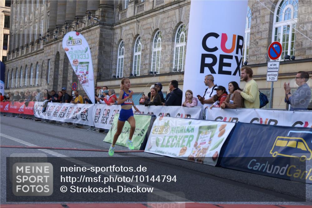 06.09.2026 - CURREX Alsterlauf Strokosch-Dieckow http://msf.ph/oto/10144794 06.09.2026 11:49:30 Ziel 1060, 1216, 1232, 1267, 1312, 1320, 8267 meine-sportfotos.de