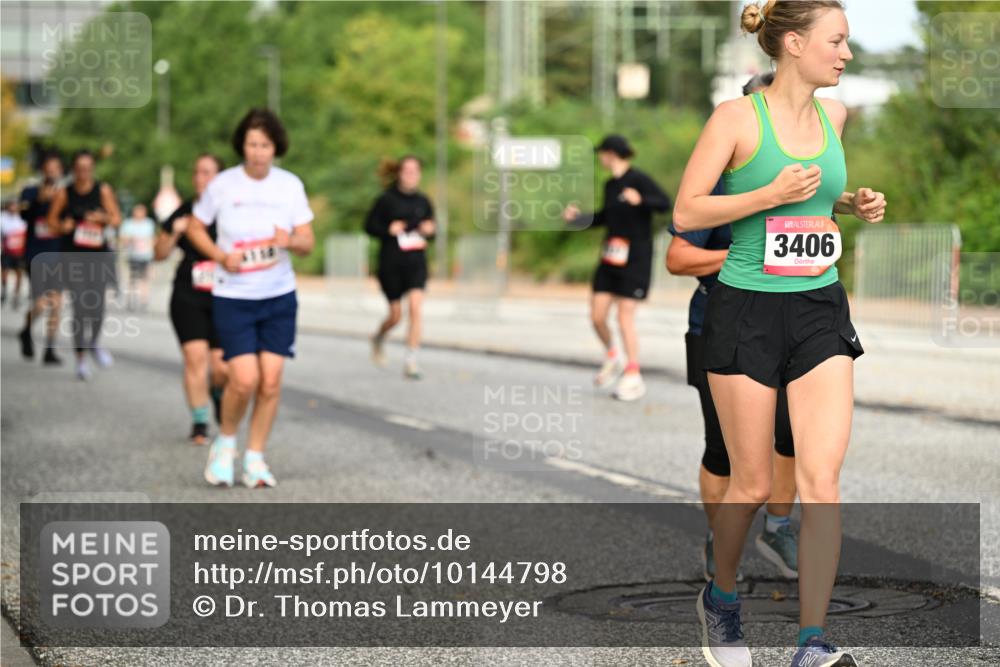 06.09.2026 - CURREX Alsterlauf Dr. Thomas Lammeyer http://msf.ph/oto/10144798 06.09.2026 10:17:08 Laufen 3406 meine-sportfotos.de