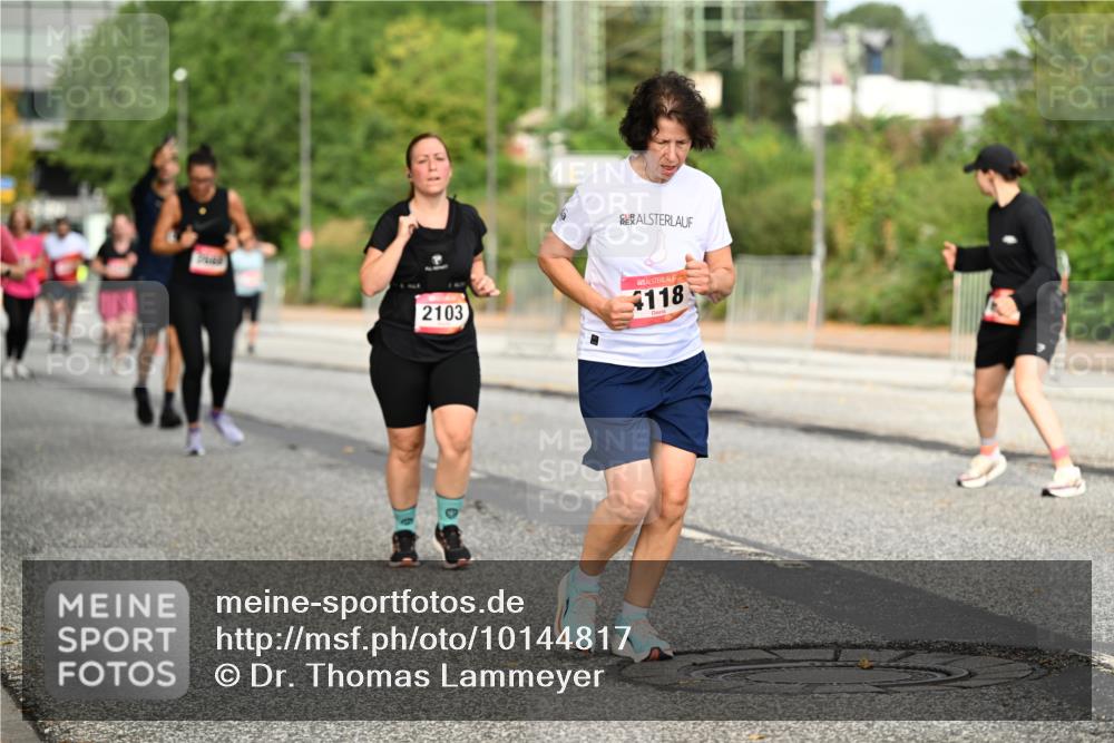 06.09.2026 - CURREX Alsterlauf Dr. Thomas Lammeyer http://msf.ph/oto/10144817 06.09.2026 10:17:11 Laufen 2103, 4118 meine-sportfotos.de