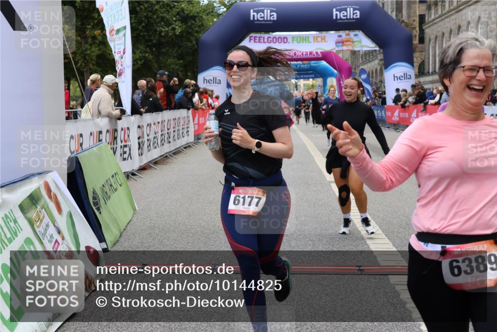 06.09.2026 - CURREX Alsterlauf Strokosch-Dieckow http://msf.ph/oto/10144825 06.09.2026 10:20:46 Ziel 4171, 4410, 4411, 4666, 5336, 5337, 6177, 6389, 6459 meine-sportfotos.de