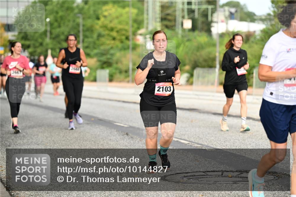 06.09.2026 - CURREX Alsterlauf Dr. Thomas Lammeyer http://msf.ph/oto/10144827 06.09.2026 10:17:12 Laufen 2667, 2103 meine-sportfotos.de