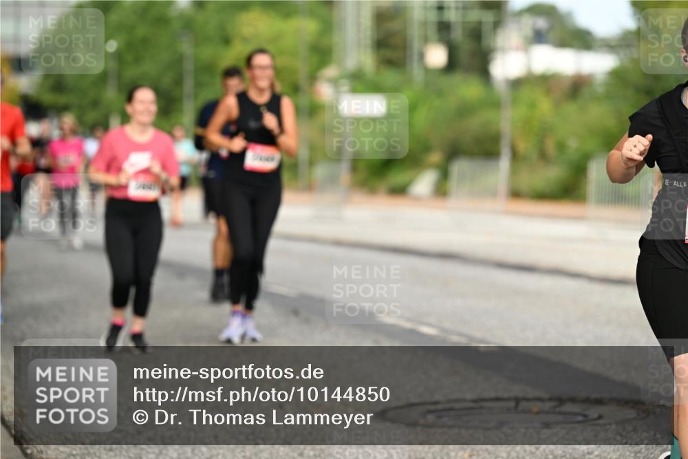 06.09.2026 - CURREX Alsterlauf Dr. Thomas Lammeyer http://msf.ph/oto/10144850 06.09.2026 10:17:14 Laufen  meine-sportfotos.de