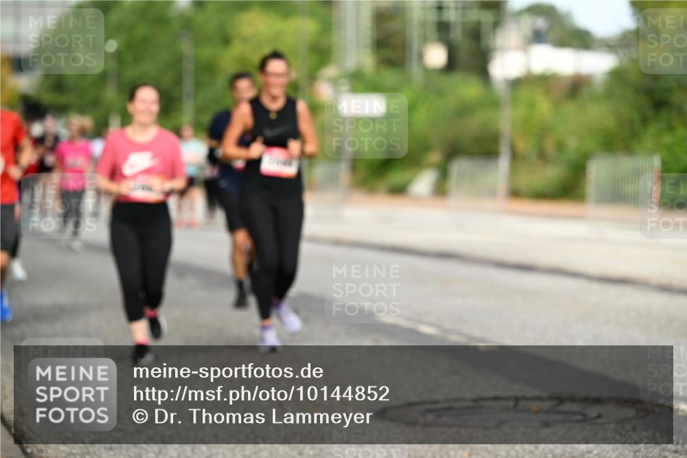 06.09.2026 - CURREX Alsterlauf Dr. Thomas Lammeyer http://msf.ph/oto/10144852 06.09.2026 10:17:14 Laufen  meine-sportfotos.de
