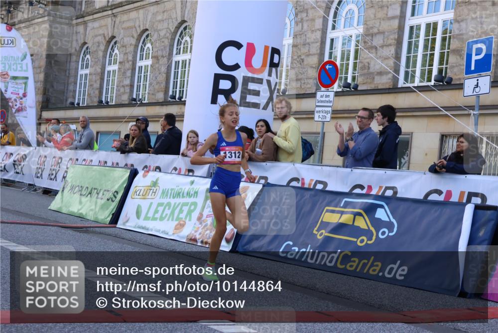 06.09.2026 - CURREX Alsterlauf Strokosch-Dieckow http://msf.ph/oto/10144864 06.09.2026 11:49:30 Ziel 1060, 1216, 1232, 1267, 1312, 1320, 8267 meine-sportfotos.de