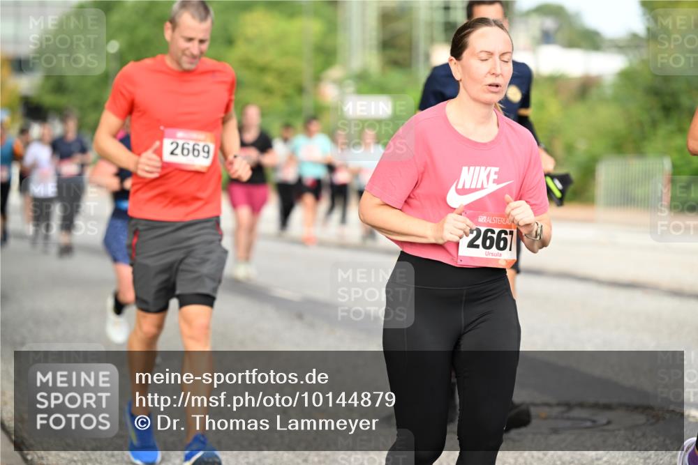 06.09.2026 - CURREX Alsterlauf Dr. Thomas Lammeyer http://msf.ph/oto/10144879 06.09.2026 10:17:18 Laufen 2669, 2661 meine-sportfotos.de