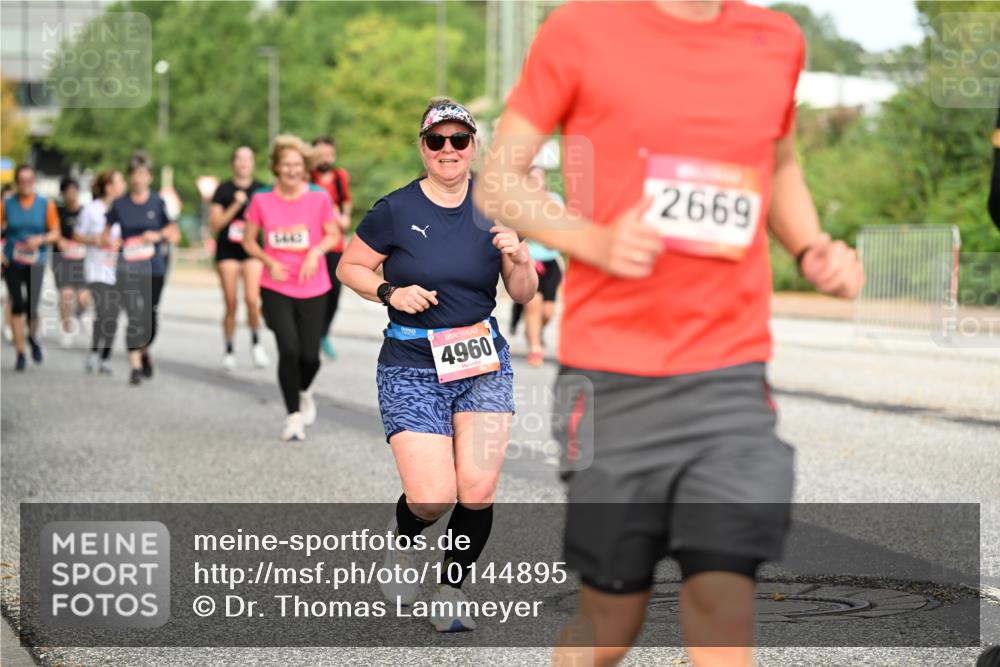 06.09.2026 - CURREX Alsterlauf Dr. Thomas Lammeyer http://msf.ph/oto/10144895 06.09.2026 10:17:19 Laufen 4960, 2669 meine-sportfotos.de
