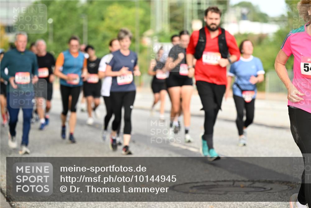 06.09.2026 - CURREX Alsterlauf Dr. Thomas Lammeyer http://msf.ph/oto/10144945 06.09.2026 10:17:24 Laufen 5 meine-sportfotos.de
