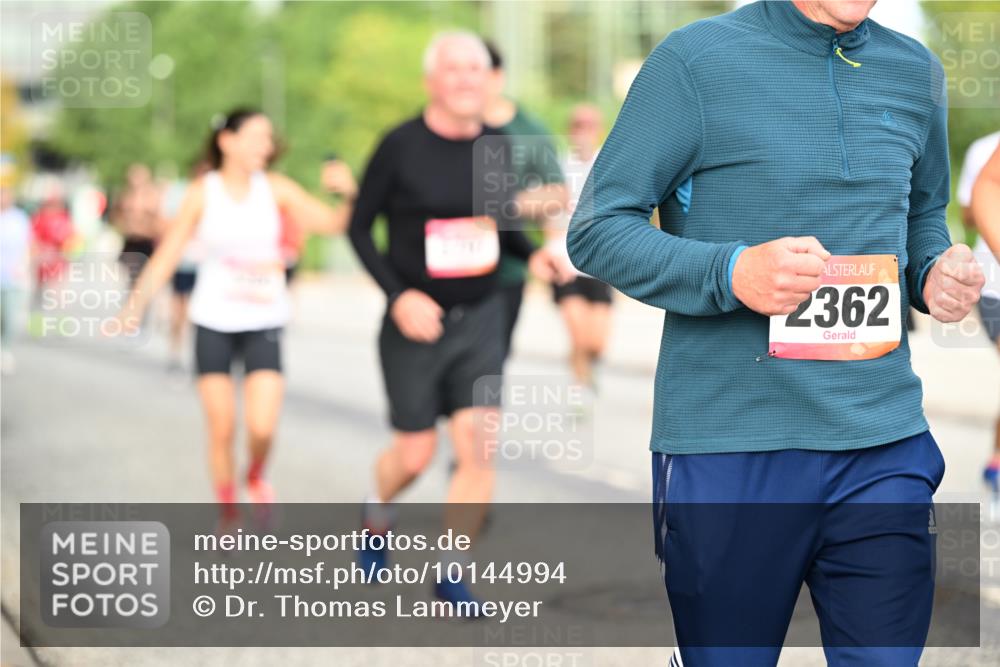 06.09.2026 - CURREX Alsterlauf Dr. Thomas Lammeyer http://msf.ph/oto/10144994 06.09.2026 10:17:29 Laufen 2362 meine-sportfotos.de