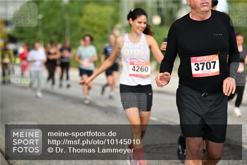 06.09.2026 - CURREX Alsterlauf Dr. Thomas Lammeyer http://msf.ph/oto/10145010 06.09.2026 10:17:31 Laufen 4260, 3707 meine-sportfotos.de