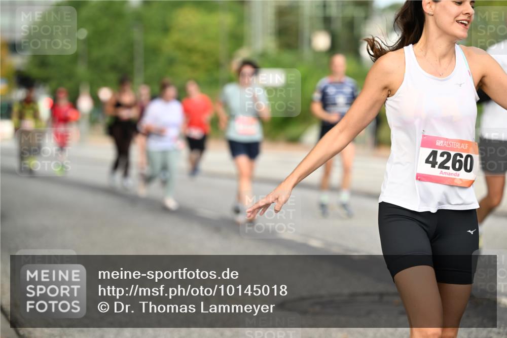 06.09.2026 - CURREX Alsterlauf Dr. Thomas Lammeyer http://msf.ph/oto/10145018 06.09.2026 10:17:33 Laufen 4260 meine-sportfotos.de