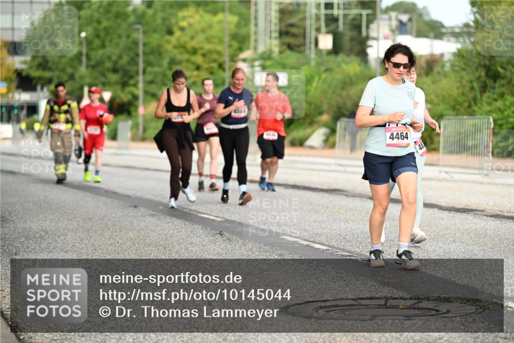 06.09.2026 - CURREX Alsterlauf Dr. Thomas Lammeyer http://msf.ph/oto/10145044 06.09.2026 10:17:35 Laufen 4464 meine-sportfotos.de