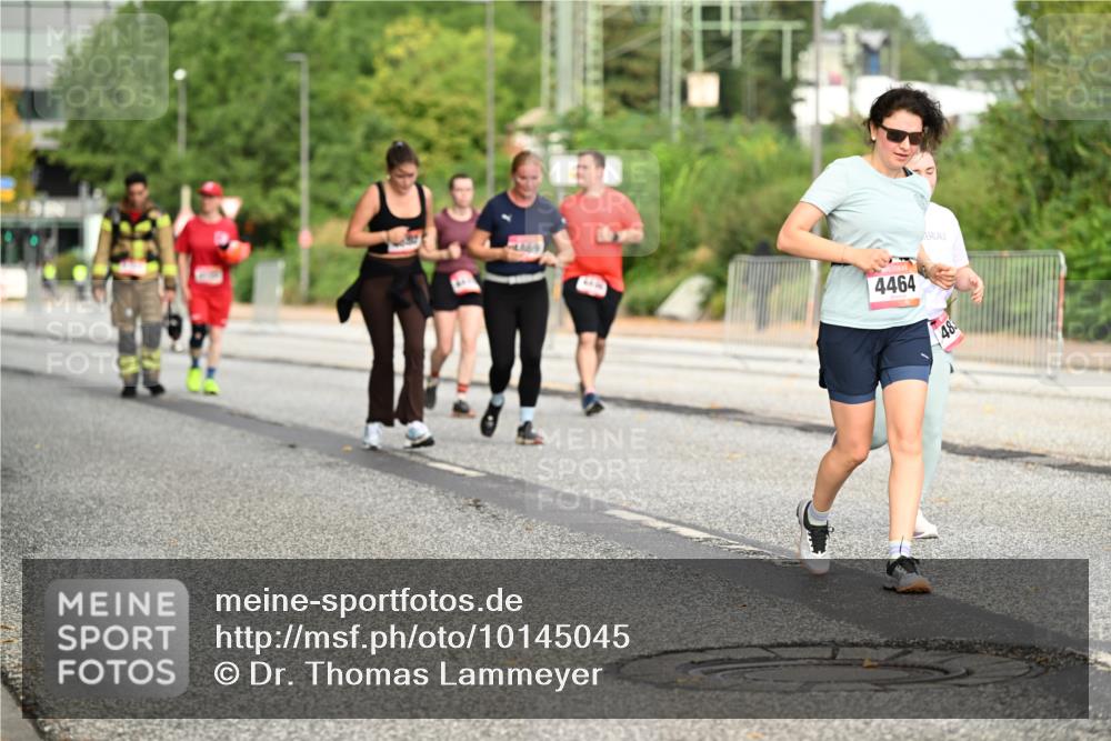 06.09.2026 - CURREX Alsterlauf Dr. Thomas Lammeyer http://msf.ph/oto/10145045 06.09.2026 10:17:35 Laufen 4464, 483 meine-sportfotos.de