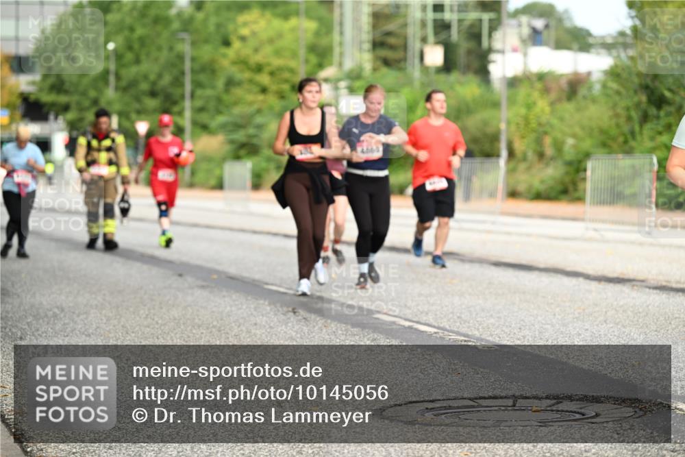 06.09.2026 - CURREX Alsterlauf Dr. Thomas Lammeyer http://msf.ph/oto/10145056 06.09.2026 10:17:37 Laufen  meine-sportfotos.de