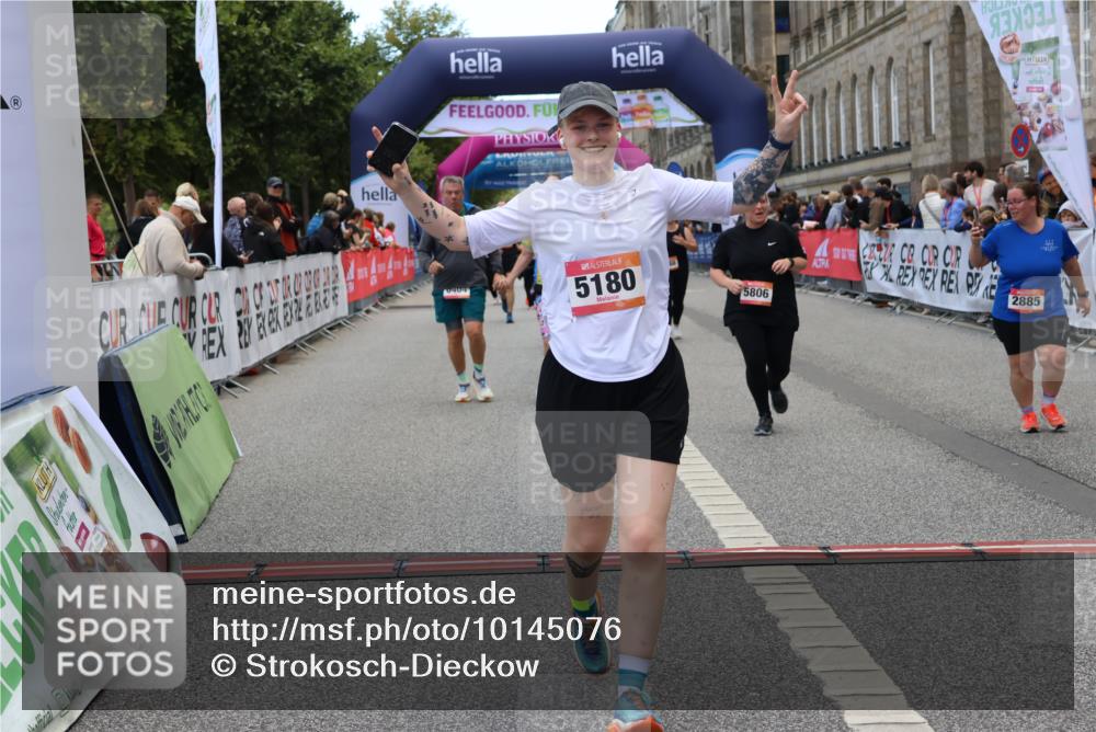 06.09.2026 - CURREX Alsterlauf Strokosch-Dieckow http://msf.ph/oto/10145076 06.09.2026 10:20:59 Ziel 2146, 2182, 2885, 5136, 5180, 5806, 6403, 6404 meine-sportfotos.de
