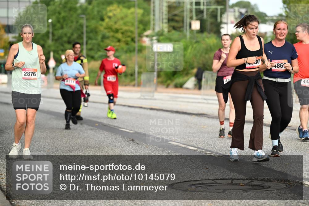 06.09.2026 - CURREX Alsterlauf Dr. Thomas Lammeyer http://msf.ph/oto/10145079 06.09.2026 10:17:40 Laufen 2876, 6211, 44, 30, 486, 44 meine-sportfotos.de