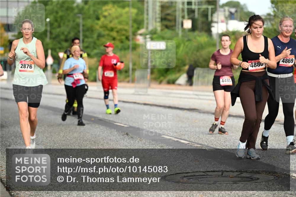 06.09.2026 - CURREX Alsterlauf Dr. Thomas Lammeyer http://msf.ph/oto/10145083 06.09.2026 10:17:40 Laufen 2876, 4485, 4880, 4869 meine-sportfotos.de
