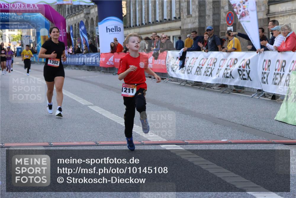 06.09.2026 - CURREX Alsterlauf Strokosch-Dieckow http://msf.ph/oto/10145108 06.09.2026 11:50:55 Ziel 1157, 1199, 1211, 1302 meine-sportfotos.de