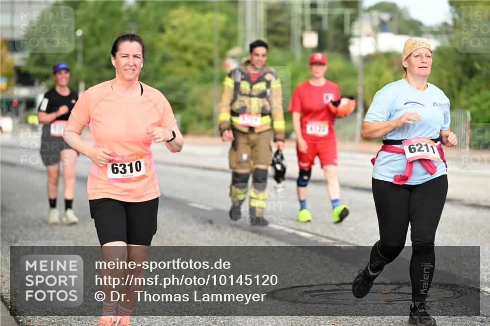 06.09.2026 - CURREX Alsterlauf Dr. Thomas Lammeyer http://msf.ph/oto/10145120 06.09.2026 10:17:45 Laufen 6310, 6211 meine-sportfotos.de
