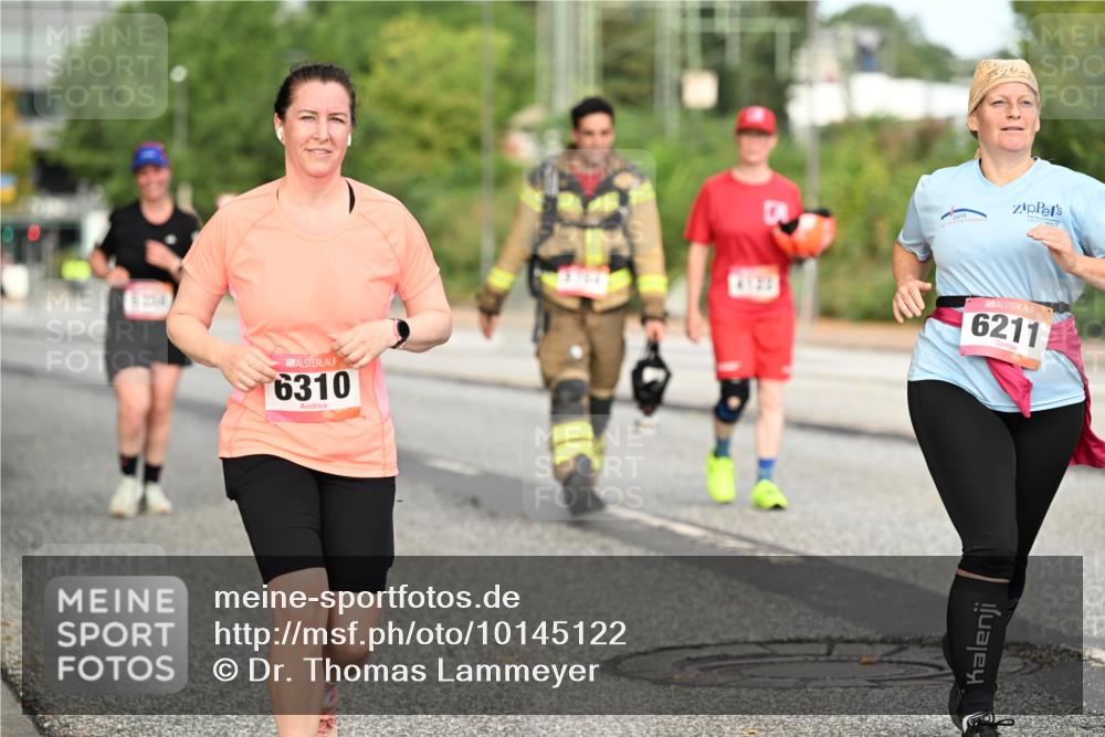 06.09.2026 - CURREX Alsterlauf Dr. Thomas Lammeyer http://msf.ph/oto/10145122 06.09.2026 10:17:45 Laufen 8504, 6310, 2015, 6211 meine-sportfotos.de