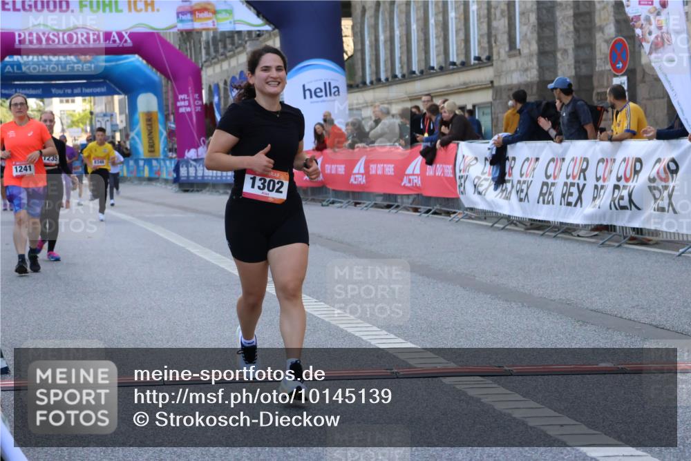 06.09.2026 - CURREX Alsterlauf Strokosch-Dieckow http://msf.ph/oto/10145139 06.09.2026 11:50:57 Ziel 1199, 1211, 1235, 1241, 1302 meine-sportfotos.de