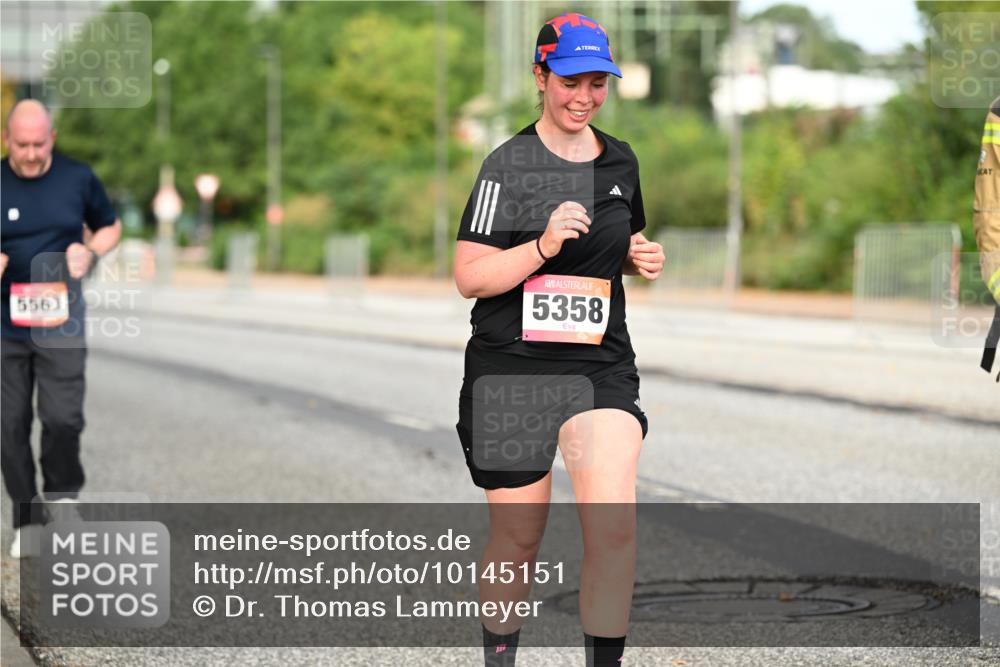 06.09.2026 - CURREX Alsterlauf Dr. Thomas Lammeyer http://msf.ph/oto/10145151 06.09.2026 10:17:49 Laufen 5563, 5358, 777 meine-sportfotos.de
