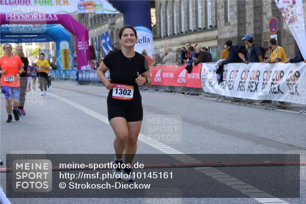 06.09.2026 - CURREX Alsterlauf Strokosch-Dieckow http://msf.ph/oto/10145161 06.09.2026 11:50:57 Ziel 1199, 1211, 1235, 1241, 1302 meine-sportfotos.de