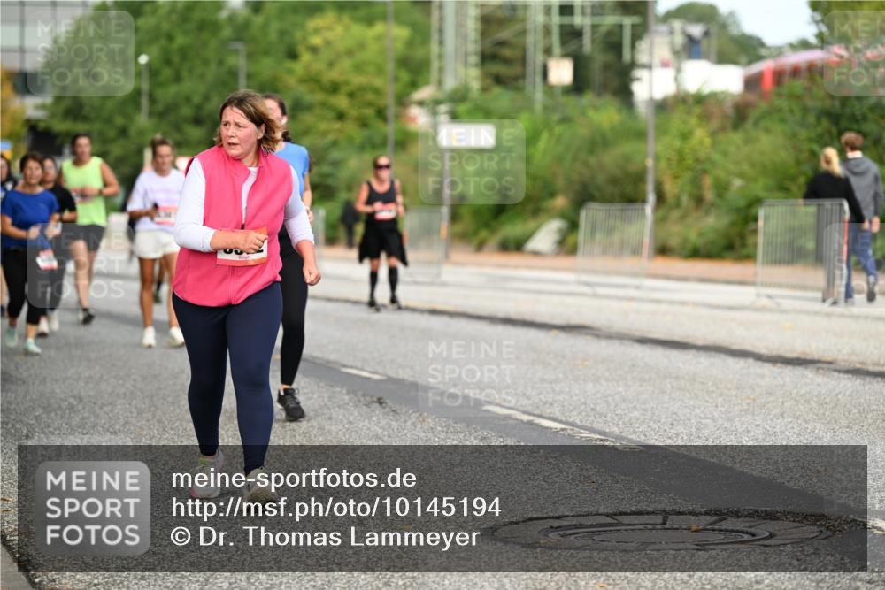 06.09.2026 - CURREX Alsterlauf Dr. Thomas Lammeyer http://msf.ph/oto/10145194 06.09.2026 10:17:58 Laufen  meine-sportfotos.de
