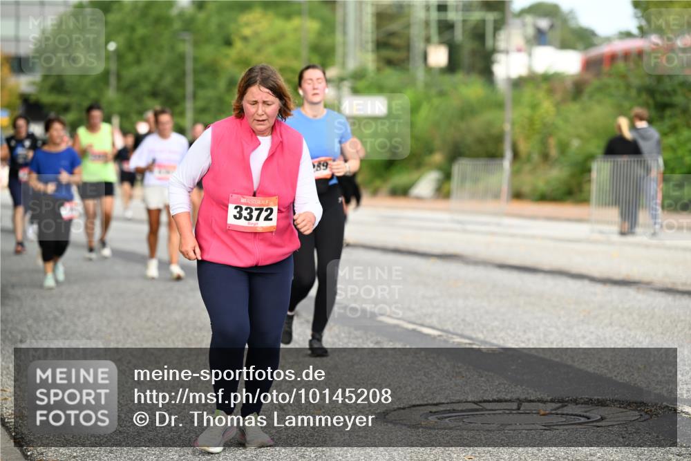 06.09.2026 - CURREX Alsterlauf Dr. Thomas Lammeyer http://msf.ph/oto/10145208 06.09.2026 10:18:00 Laufen 3372, 189 meine-sportfotos.de