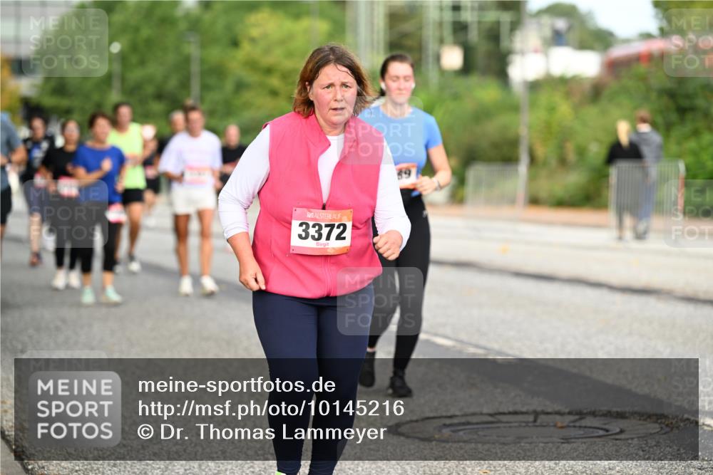 06.09.2026 - CURREX Alsterlauf Dr. Thomas Lammeyer http://msf.ph/oto/10145216 06.09.2026 10:18:00 Laufen 3372 meine-sportfotos.de