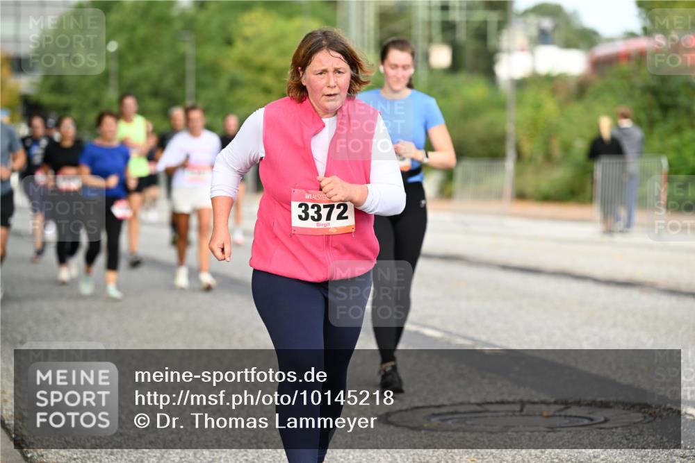 06.09.2026 - CURREX Alsterlauf Dr. Thomas Lammeyer http://msf.ph/oto/10145218 06.09.2026 10:18:00 Laufen 3372 meine-sportfotos.de