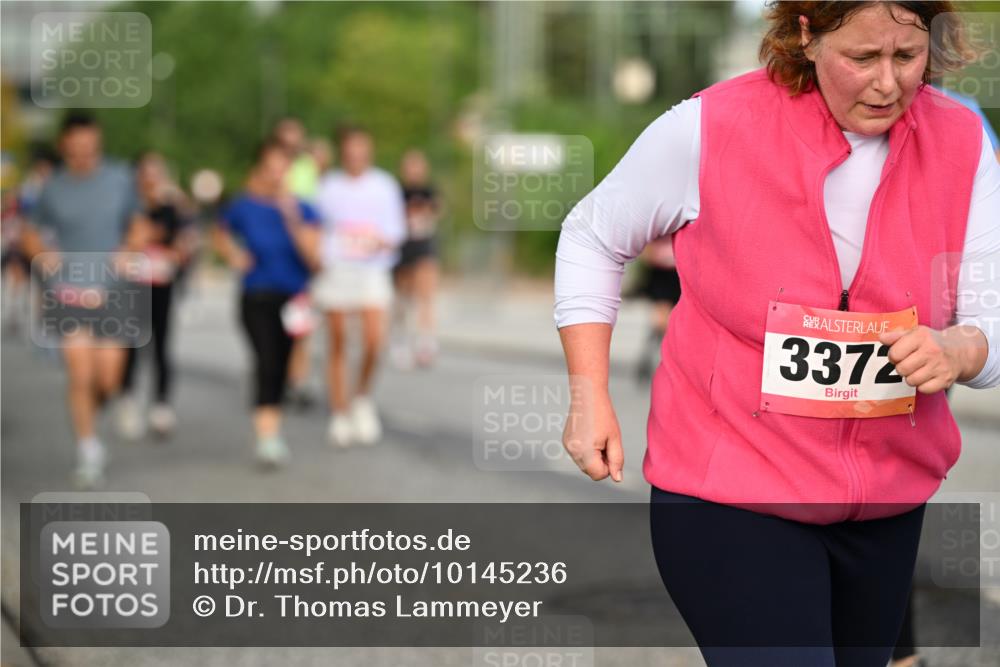 06.09.2026 - CURREX Alsterlauf Dr. Thomas Lammeyer http://msf.ph/oto/10145236 06.09.2026 10:18:02 Laufen 3372 meine-sportfotos.de