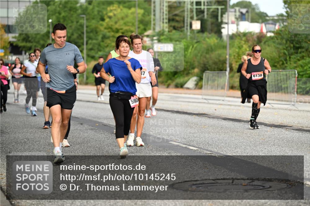 06.09.2026 - CURREX Alsterlauf Dr. Thomas Lammeyer http://msf.ph/oto/10145245 06.09.2026 10:18:04 Laufen 590, 87, 6138 meine-sportfotos.de
