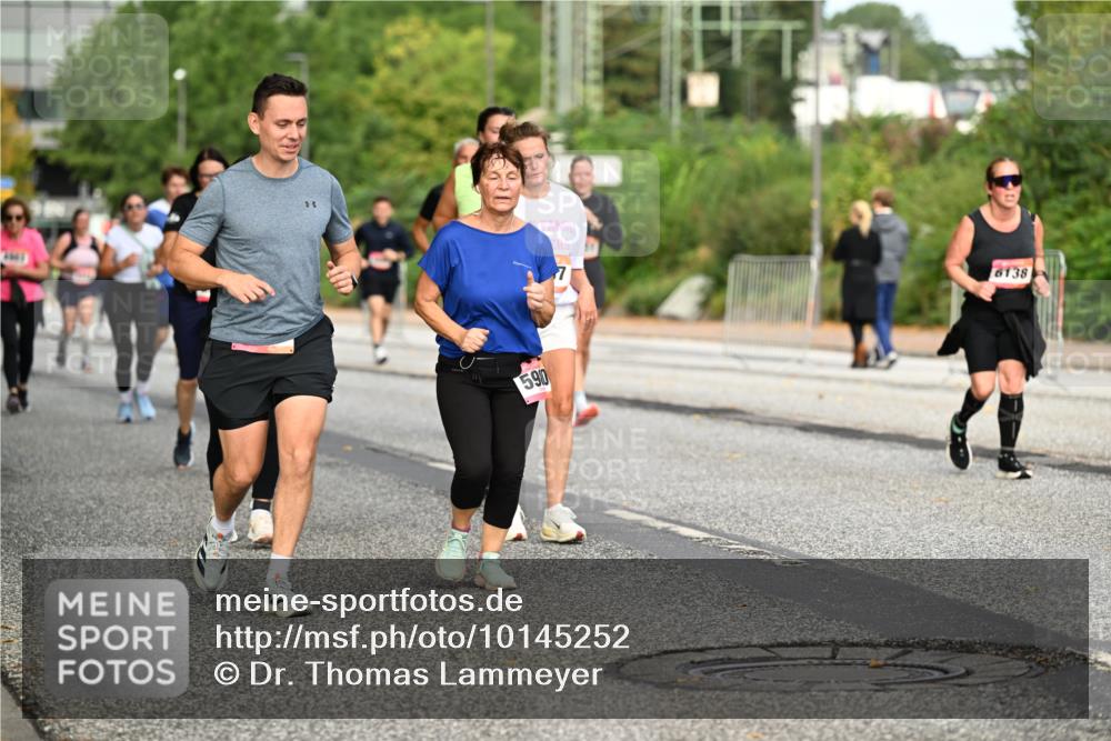 06.09.2026 - CURREX Alsterlauf Dr. Thomas Lammeyer http://msf.ph/oto/10145252 06.09.2026 10:18:04 Laufen 590, 7, 6138 meine-sportfotos.de