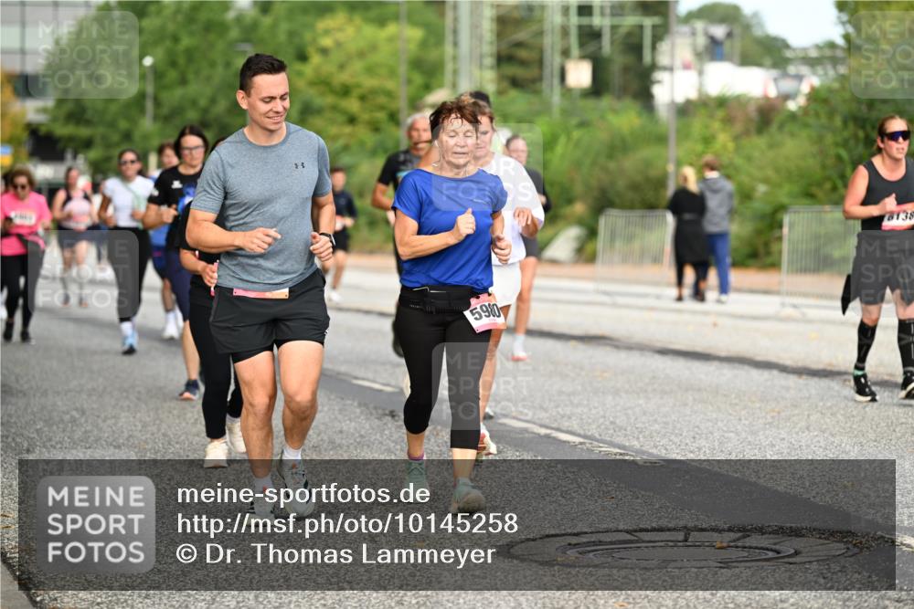 06.09.2026 - CURREX Alsterlauf Dr. Thomas Lammeyer http://msf.ph/oto/10145258 06.09.2026 10:18:05 Laufen 5980, 138 meine-sportfotos.de