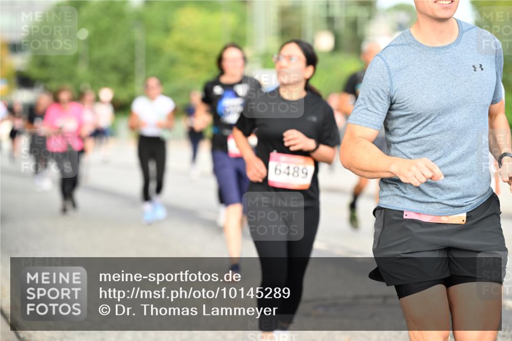 06.09.2026 - CURREX Alsterlauf Dr. Thomas Lammeyer http://msf.ph/oto/10145289 06.09.2026 10:18:08 Laufen 6489 meine-sportfotos.de